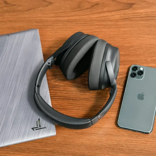 WC Freeze QC35 - Chill Ear Pads for Bose QC35 & More
