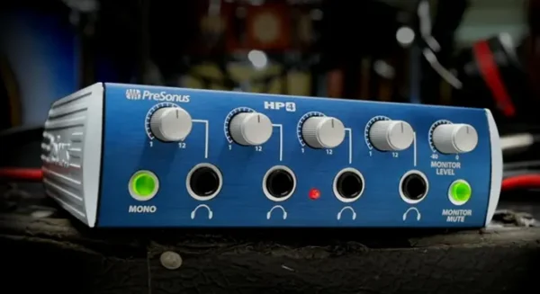 Small 4-Channel Headphone Amp