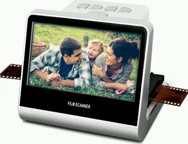 24-Megapixel Negative Digitizer with 5'' LCD Display